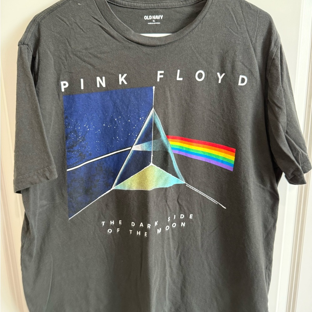Men’s Pink Floyd Graphic Tee by Old Navy